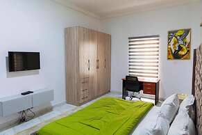 Stunning 2-bed Apartment in Lekki