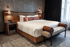 Hotel Renegade