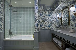 Sanderling Resort Residences