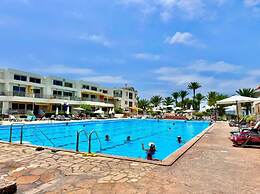 Duplex at Solemar Resort, Totally Renovated, Pools, Tennis, Basketball