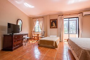 Hotel Puerta del Rey