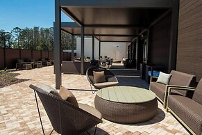 Courtyard By Marriott Lake City