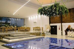 Tunas & Cabras Hotel