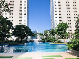 Vibrant 2Br Apartment At Educity Surabaya