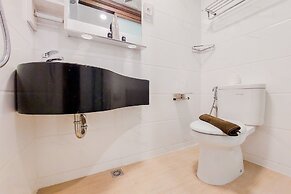 Nice Studio Apartment At Sky House Bsd