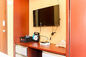 Comfort Living Studio Apartment At Grand Kamala Lagoon Near Shopping C