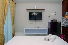 Modern And Comfy Studio At Grand Dhika City Apartment