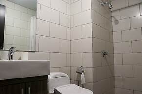 Exclusive 2Br At Lexington Apartment