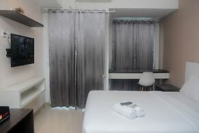 Homey And Minimalist Studio Grand Dhika City Apartment