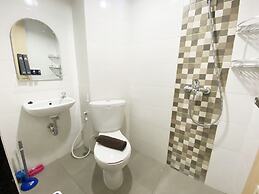 Minimalist And Homey Studio The Alton Apartment