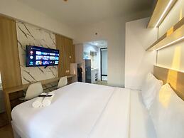 Minimalist And Homey Studio The Alton Apartment