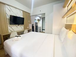 Minimalist And Homey Studio The Alton Apartment