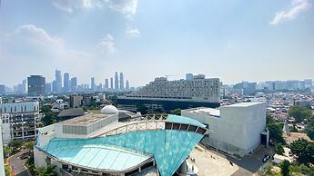 Comfy And Elegant 2Br With Private Lift At Menteng Park Apartment