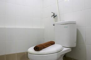 Best Choice And Homey 2Br Bassura City Apartment