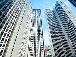 Homey And Cozy Stay Studio Room Pollux Chadstone Apartment