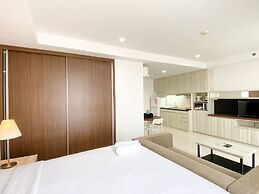 Cozy And Nice Studio At Azalea Suites Apartment