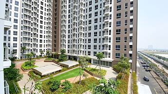 New Furnished And Spacious 2Br Tokyo Riverside Pik 2 Apartment