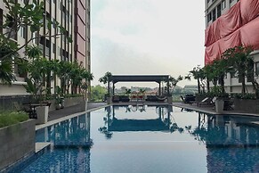 Homey And Well Furnished Studio Gateway Park Lrt City Bekasi Apartment