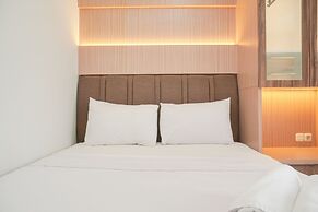 Modern Look And Homey 1Br At Gold Coast Apartment