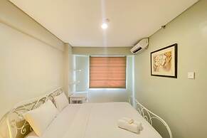Homey And Modern 1Br At Kebagusan City Apartment