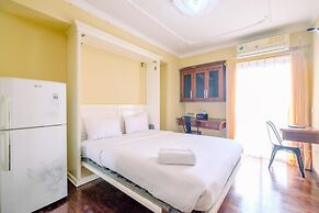 Stunning Studio With Great View At Bogor Valley Apartment