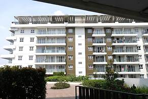 Homey Designed Studio Apartment At Gateway Pasteur