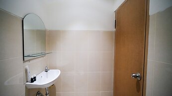 Best Choice And Tidy Studio At Bale Hinggil Apartment