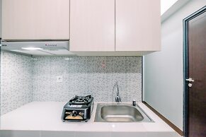 Well Furnished And Comfy 2Br At Royal Heights Apartment