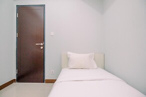 Well Furnished And Comfy 2Br At Royal Heights Apartment