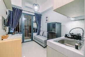Well Furnished And Comfy 2Br At Royal Heights Apartment