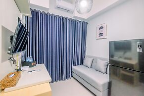 Well Furnished And Comfy 2Br At Royal Heights Apartment