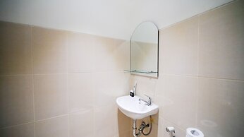 Compact And Strategic Studio At Bale Hinggil Apartment