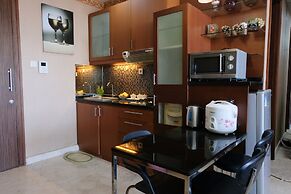 Spacious And Modern 2Br At Apartment Dago Butik
