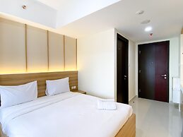 Homey And Warm Studio Room Pollux Chadstone Apartment