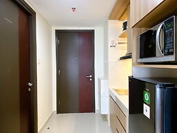 Homey And Warm Studio Room Pollux Chadstone Apartment