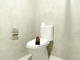 Cozy And Homey Studio Room Pollux Chadstone Apartment