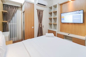 Minimalist And Homey Studio At Amartha View Apartment