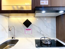 Cozy And Warm Studio Transpark Juanda Bekasi Timur Apartment