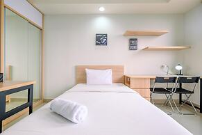 Simply Look Studio High Fl At Evenciio Margonda Apartment