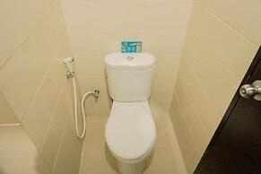 Homey And Cozy Stay Studio Belmont Residence Puri Apartement