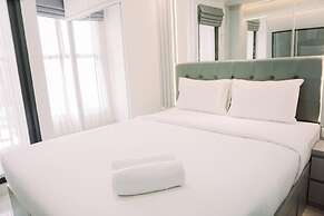 Restful And Well Furnished Studio Transpark Bintaro Apartment