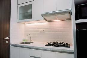 Restful And Well Furnished Studio Transpark Bintaro Apartment