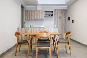 Comfortable And Homey 2Br Menara Jakarta Kemayoran Apartment