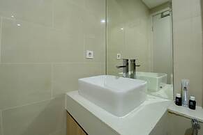 Spacious And Warm Studio Daan Mogot City Apartment