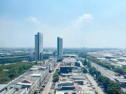 Minimalist And Comfy Studio At Pollux Chadstone Apartment