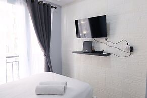 Comfy Studio Apartment At Grand Asia Afrika