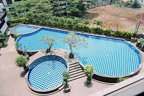 Modern And Nice Studio At Parkland Avenue Apartment