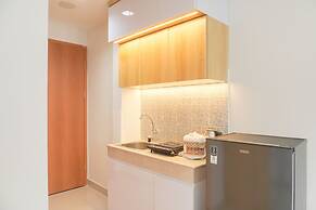 Minimalist And Homey Studio At Evenciio Margonda Apartment