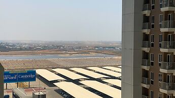 Cozy Living And Warm Studio At Tokyo Riverside Pik 2 Apartment