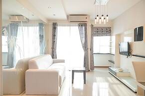 Modern And Homey 2Br Apartment Thamrin Residence